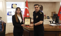 Sakarya'ya atanan Başkomisere teşekkür plaketi