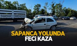 Otomobille çarpışan motosiklet parçalandı: 2 yaralı
