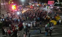 Geyve'de demokrasi nöbeti