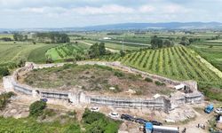 Harmantepe Kalesi’nde restorasyon çalışmaları sürüyor! Vali Doğan incelemede bulundu
