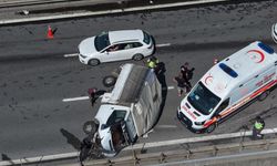 2 tır ve 1 kamyonetin karıştığı kazada 1 kişi yaralandı