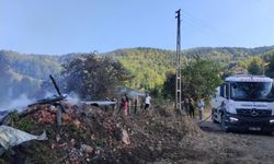 Kastamonu'da alevlere teslim olan ev küle döndü