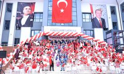 Yeni eğitim öğretim yılının ilk heyecanı Yunus Emre İlkokulu’nda yaşandı