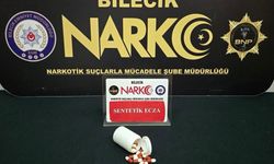 Bilecik'te şehirlerarası otobüste 2 şahıs üzerinden uyuşturucu çıktı