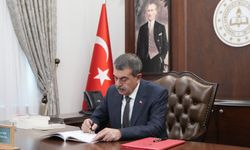 Milli Eğitim Bakanı Tekin'den öğretmenlere ve bakanlık personeline video mesaj