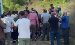 Devrilen traktörün altında kalan sürücü hayatını kaybetti