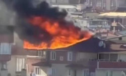 Çatı alevlere teslim oldu