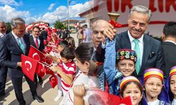 Alemdar, “Evlatlarımızın ve gençlerimizin her zaman, her alanda yanında olacağız”