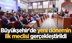 Sakarya Büyükşehir Belediyesi'nde yeni dönemin ilk meclisi gerçekleştirildi