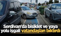 Serdivan'da bisiklet ve yaya yolu işgali vatandaşları bıktırdı