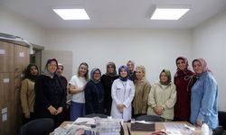 Ozanlar SAMEK’te eski eşyalar sanatla buluşuyor, el emeği kazanca dönüşüyor