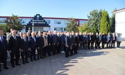 19 Ekim Muhtarlar Günü Hendek'te törenle kutlandı