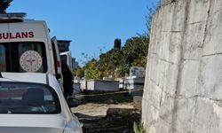 Emekli polis memuru mezarlıkta ölü bulundu
