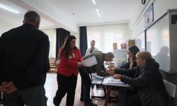 Bulgaristan'daki Cumhurbaşkanlığı seçimi için sandıklar kuruldu