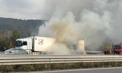 Bolu Dağı tünel çıkışında tır alev alev yandı