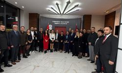 CHP Sakarya’dan 30 yıllık parti emekçilerine 103. yıl onur plaketi
