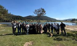 YADEM yaşlıları Taraklı Karagöl’de huzur dolu bir gün geçirdi