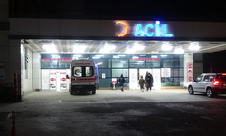 Traktör otomobille çarpıştı: 5 yaralı