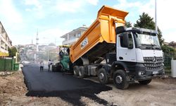 Erenler Belediyesi Ertuğrul Gazi Caddesini asfalt ile yeniliyor