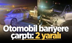 Kaynarca'da otomobil bariyere çarptı: 2 yaralı