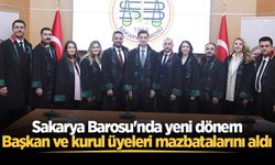 Sakarya Barosu'nda yeni dönem: Başkan ve kurul üyeleri mazbatalarını aldı