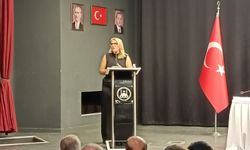 Elif Yar’dan Adapazarı Meclisi’nde “hukukun üstünlüğü” vurgusu
