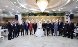 AK Parti Geyve İlçe Başkanı Çetinkaya'nın mutlu günü