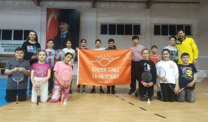 Ferizli'de 500 kişilik spor salonu hizmete açıldı