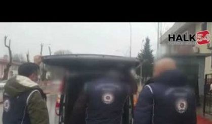 Sakarya'da göçmen kaçakçılığı yapan 1 kişi tutuklandı