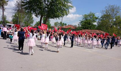 Budaklar’da Bayram coşkusu