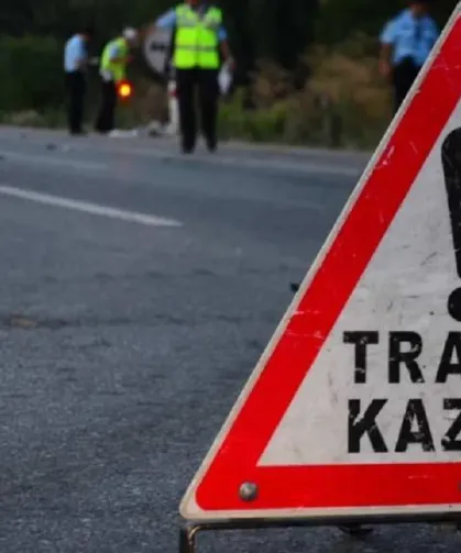 Taraklı'da cip şarampole devrildi: 3 yaralı