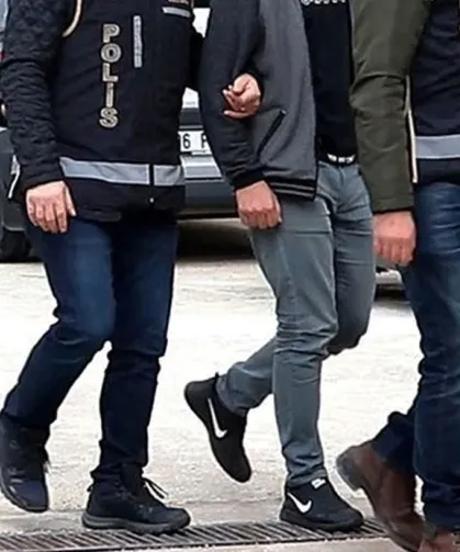 Sakarya dahil 13 ilde FETÖ operasyonu: 19 gözaltı