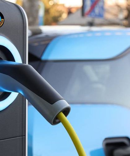 Serdivan Belediyesi, elektrikli araçlar için 18 şarj istasyonu kuruyor