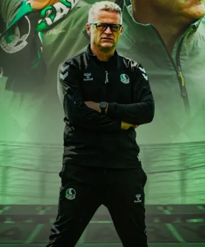 Sakaryaspor İrfan Buz ile devam dedi