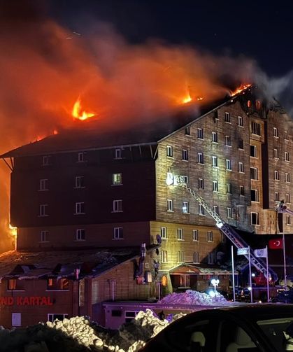 Yangın faciasında otel sahibi Halit Ergül'ün çapraz sorgusu devam ediyor