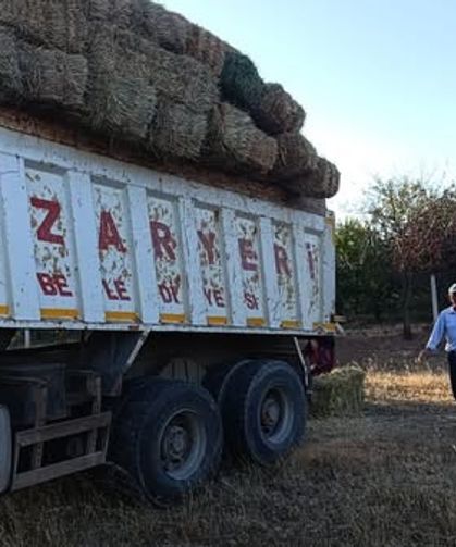 Yangından etkilenen hayvan sahiplerine yem yardımı ulaştı