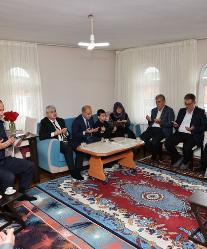 Şehit Kaymakam Muhammet Fatih Safitürk’ün ailesine ziyaret