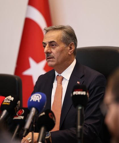 Başkan Alemdar: "Sapanca Gölü ile ilgili yaptığımız çalışmalarda siyasiler büyük destek veriyor"