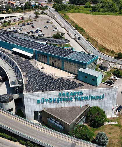 Terminal GES hizmet binalarına elektrik üretiyor