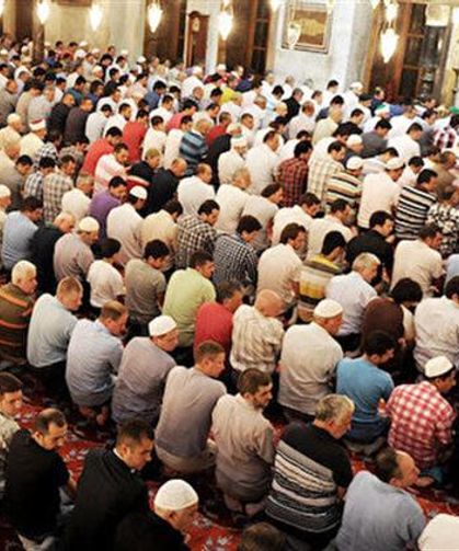 Sakarya'da hatimle teravih namazı bu camilerde kılınacak!
