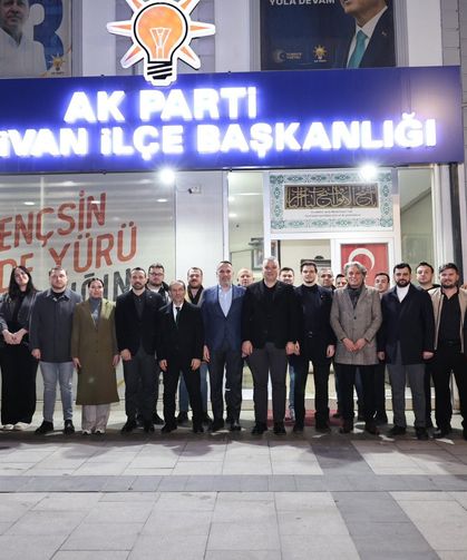 AK Parti Sakarya Teşkilatı Serdivan’da bir araya geldi