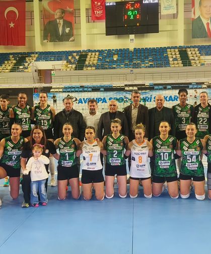 Sultanlar evinde şov yaptı: 3-0