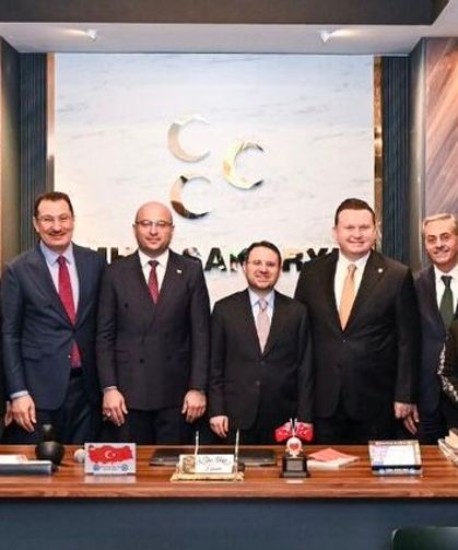 Adalet Bakanı Gürlek'ten MHP İl Başkanlığına ziyaret