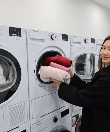 Sakarya’da üniversite öğrencisinin ‘çamaşır yıkama’ derdi bitti