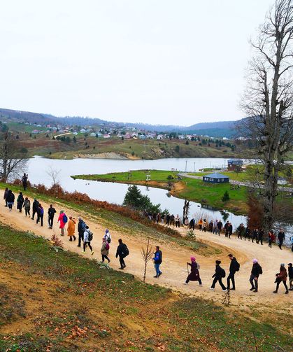 Sakarya’da doğa tutkunlarının beklediği takvim geldi: Baharı muhteşem manzarayla karşılayacaklar…