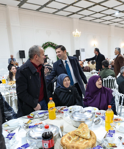 Başkan Alemdar Kocaali’de iftar programına katıldı