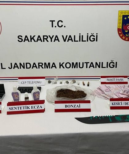 Sakarya'da 6 ilçede 'torbacı' operasyonu: 14 gözaltı