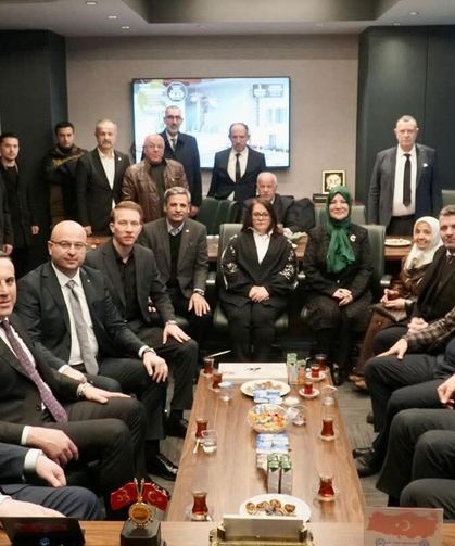 MHP'de Bayramlaşma töreni