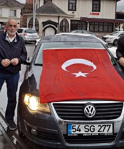 4 arkadaş umre için Sapanca'dan yola çıktı