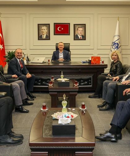 Başkan Işıksu mahalle muhtarlarını ağırladı